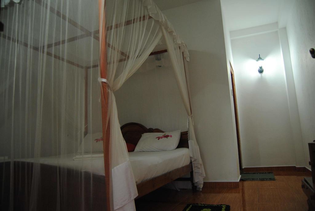 Kumara Guest House Unawatuna Værelse billede